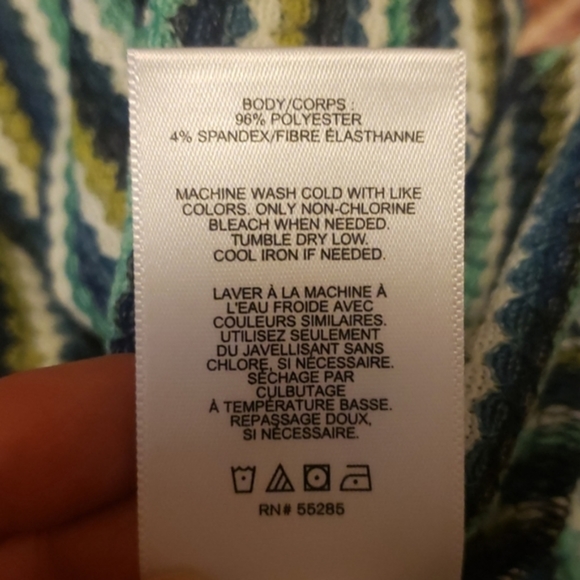 Express halter top - Picture 9 of 9